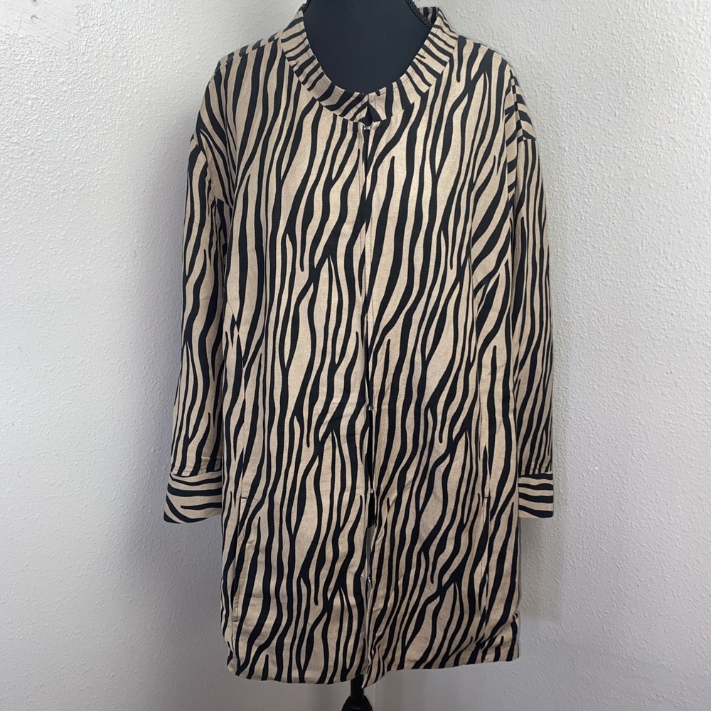Maggie Barnes Blazer Top Women's 4X Brown & Black Animal Print Linen Blend